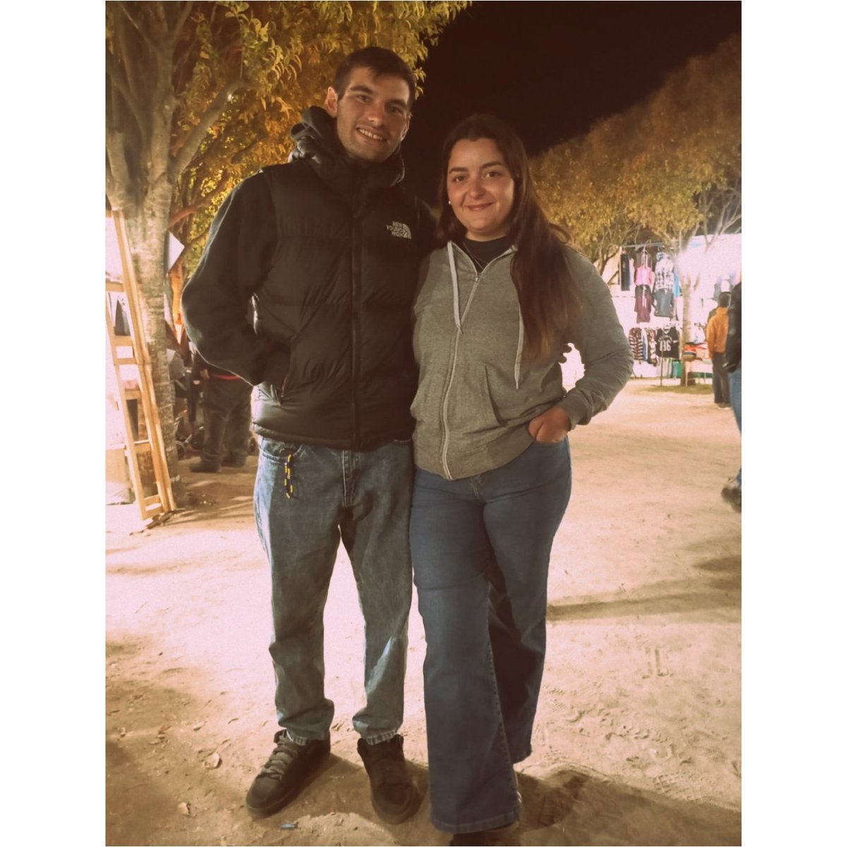 Sos la compañera que siempre quise, sos la persona que me apoya en cada locura, la que está siempre al pie del cañón siempre, Te amo mucho mi amor, siempre para delante ❤️‍🩹🥰