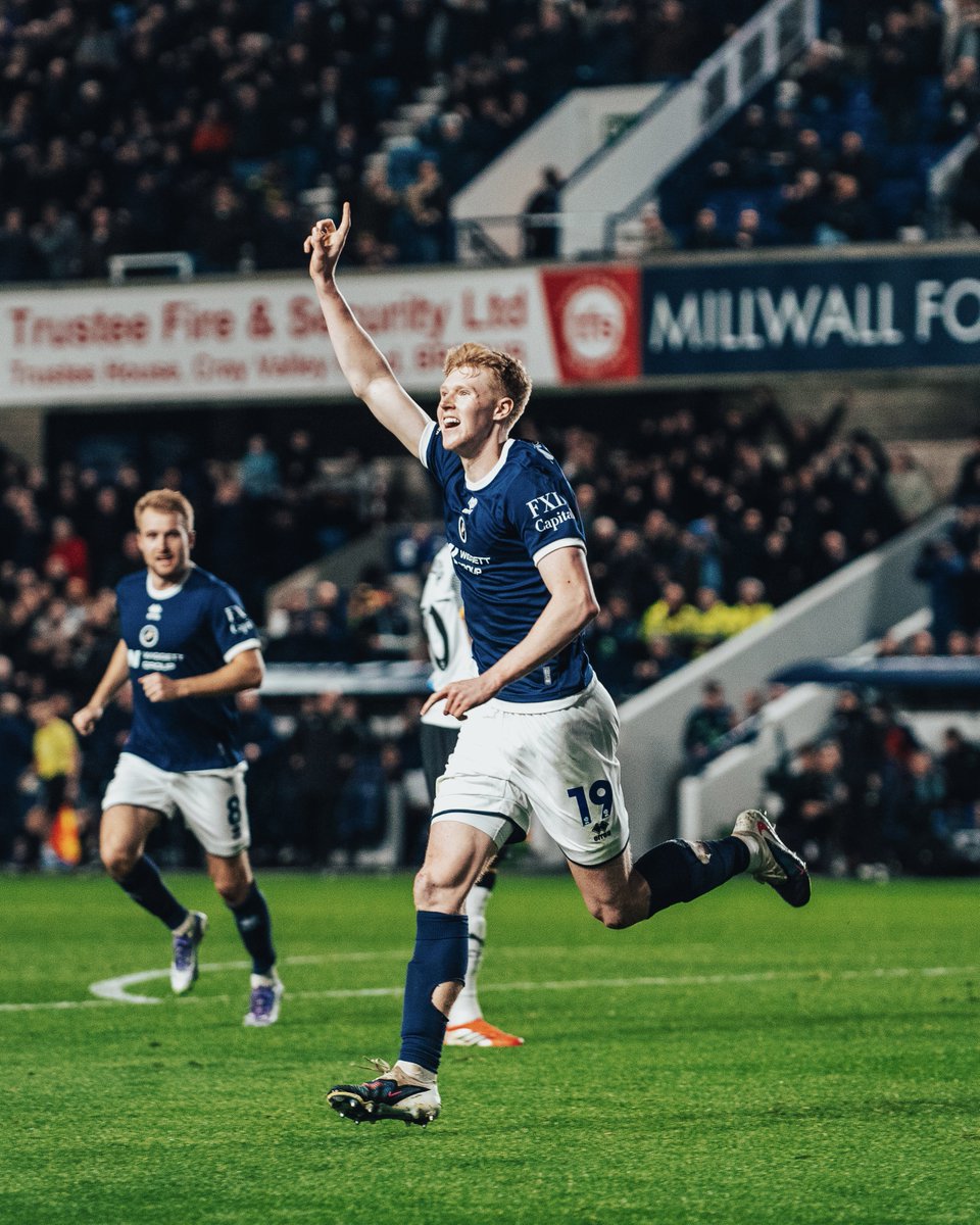Millwall FC tweet media