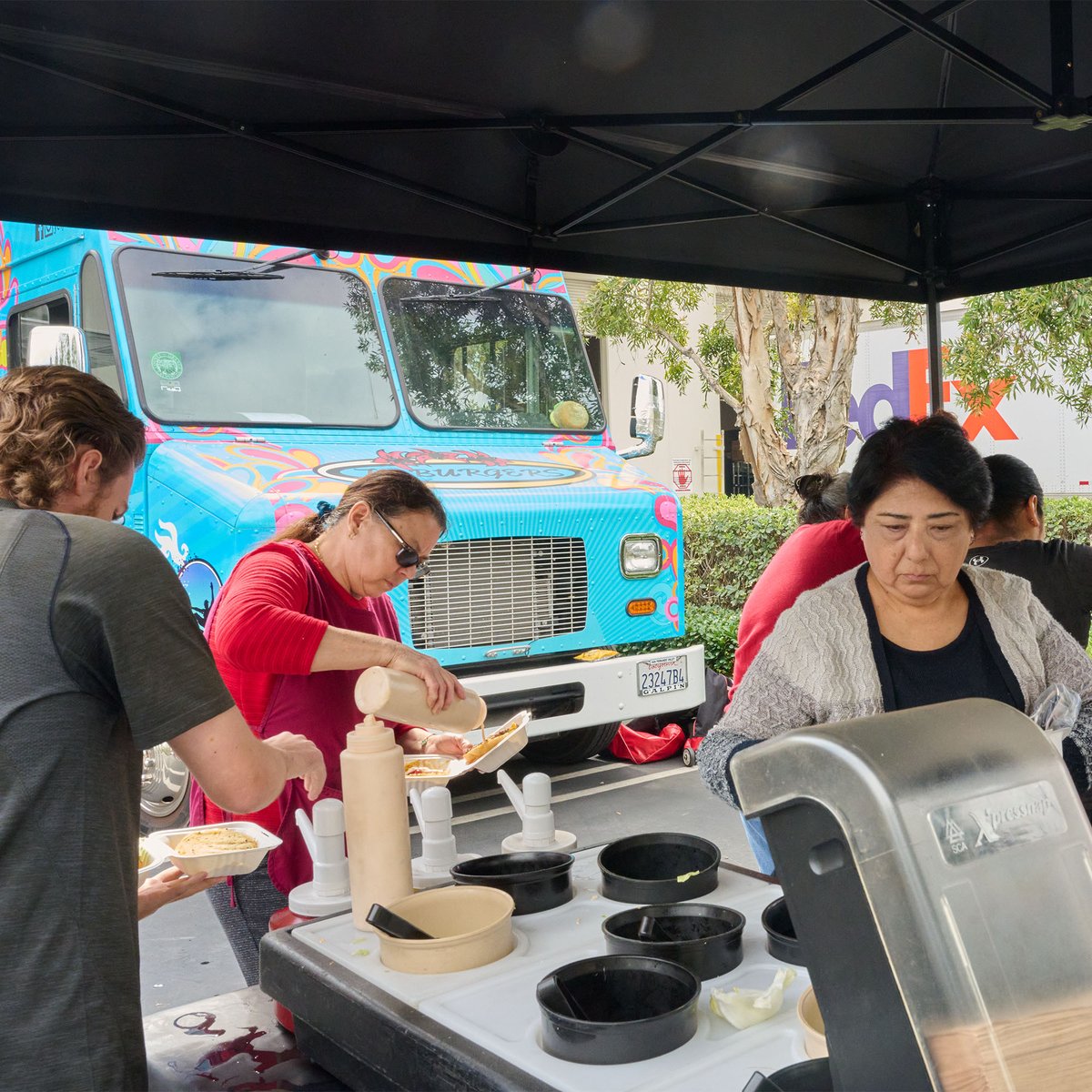 Logomark tweet media