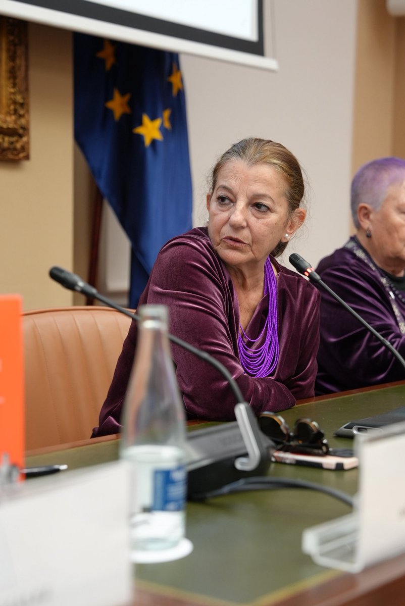 Mar González 🌻🍉 tweet media