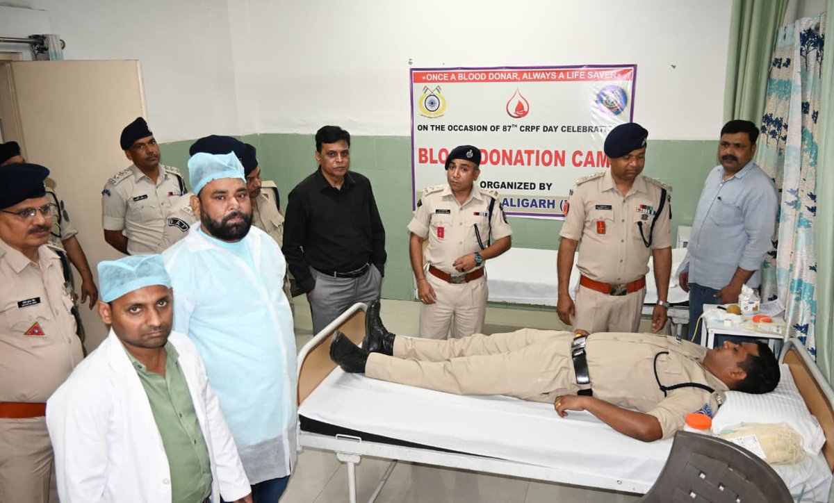 CRPF के 87वें स्थापना दिवस के अवसर पर 104 RAF,अलीगढ़ में 09/03/2026को स्वास्थ्य शिविर आयोजित हुआ,जिसमें 57 लोगों ने परामर्श लिया।अं0 महिला दिवस पर RCWA द्वारा सांस्कृतिक कार्यक्रम हुए।10 मार्च को रक्तदान शिविर में19 कार्मिकों ने स्वेच्छा से रक्तदान किया।
<a href="/crpfindia/">🇮🇳CRPF🇮🇳</a> 
<a href="/RAFCRPF/">RAPID ACTION FORCE(CRPF)</a>