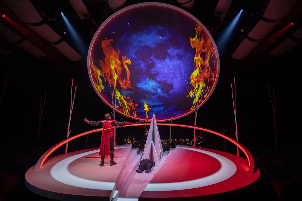 Edmonton Opera tweet media