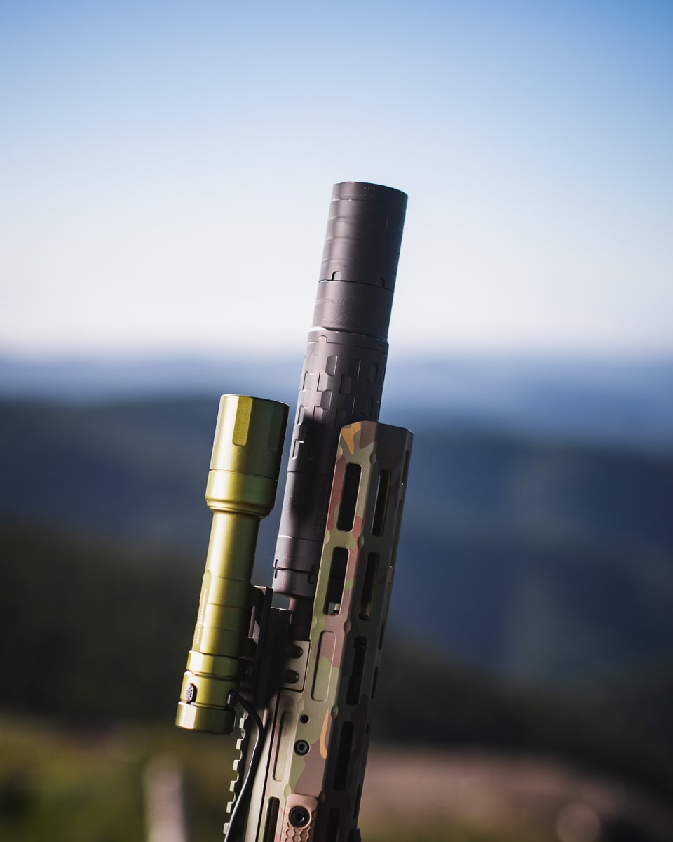 OpticsPlanet tweet media