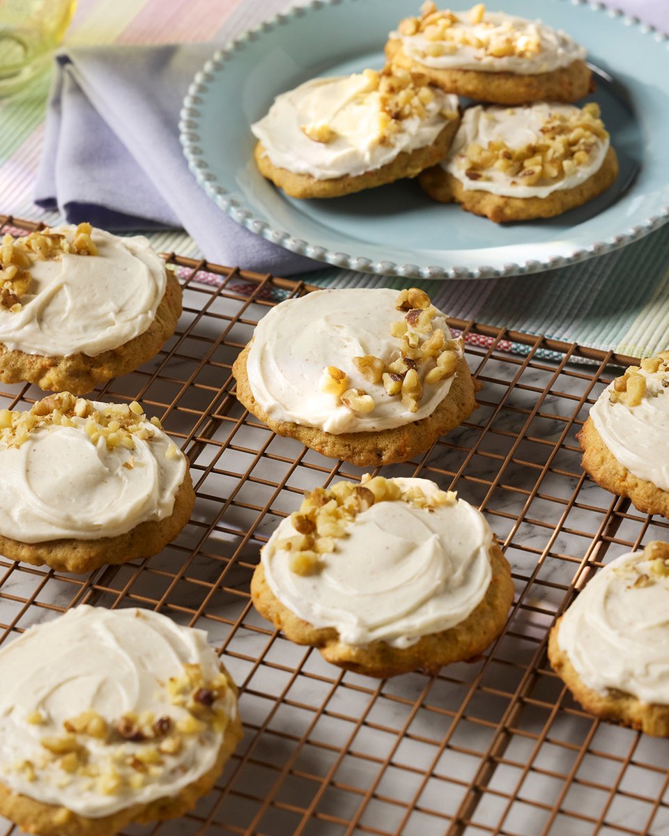 FAGEMEXICO's tweet photo. Galletas de pastel de zanahoria... Suaves, aromáticas y con el glaseado más irresistible. ¡Una delicia!🥕 https://t.co/adF1IaU7BJ