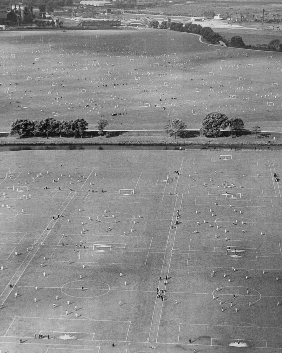 Sunday League tweet media