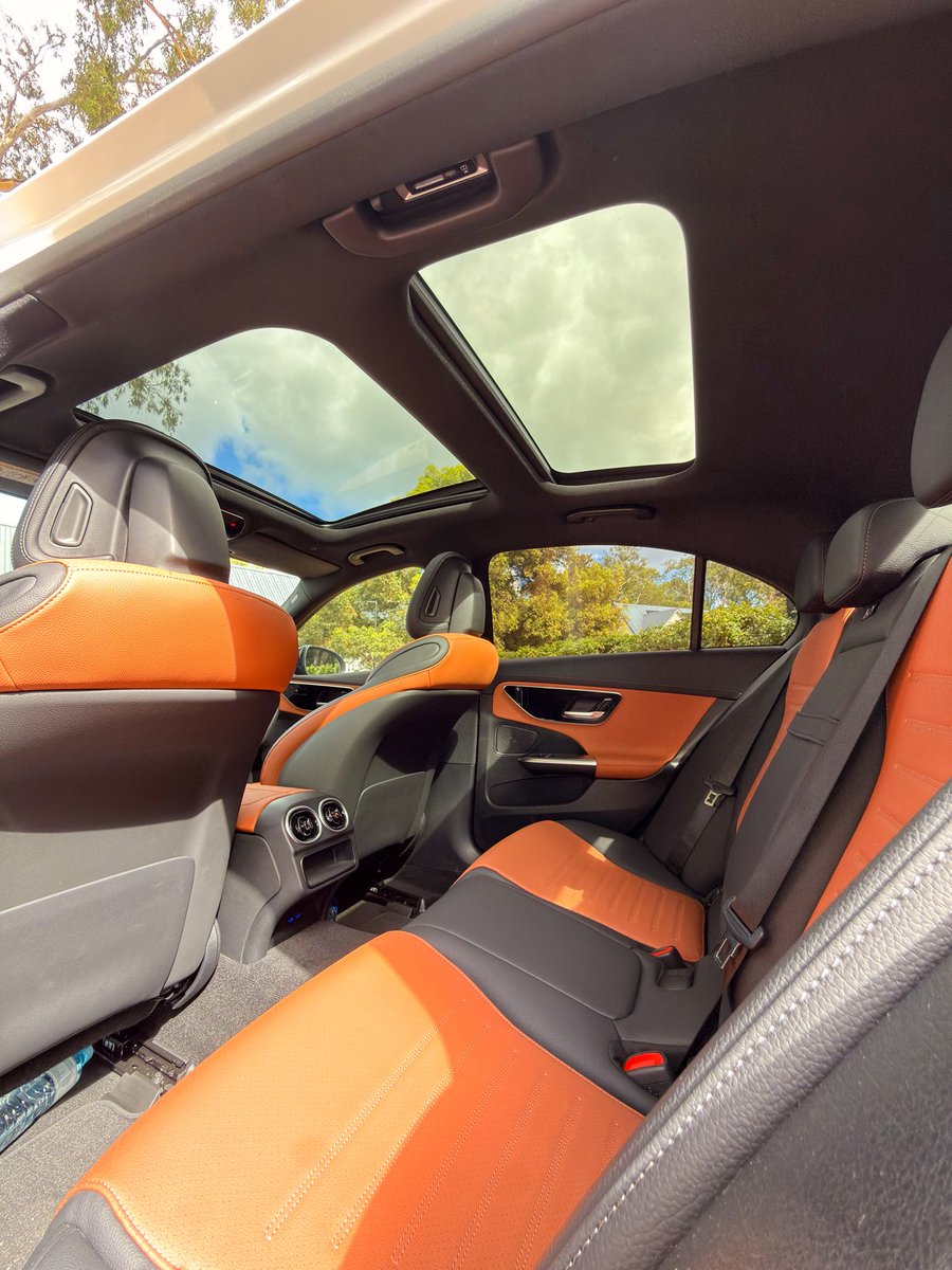 Cars With Smirk tweet media