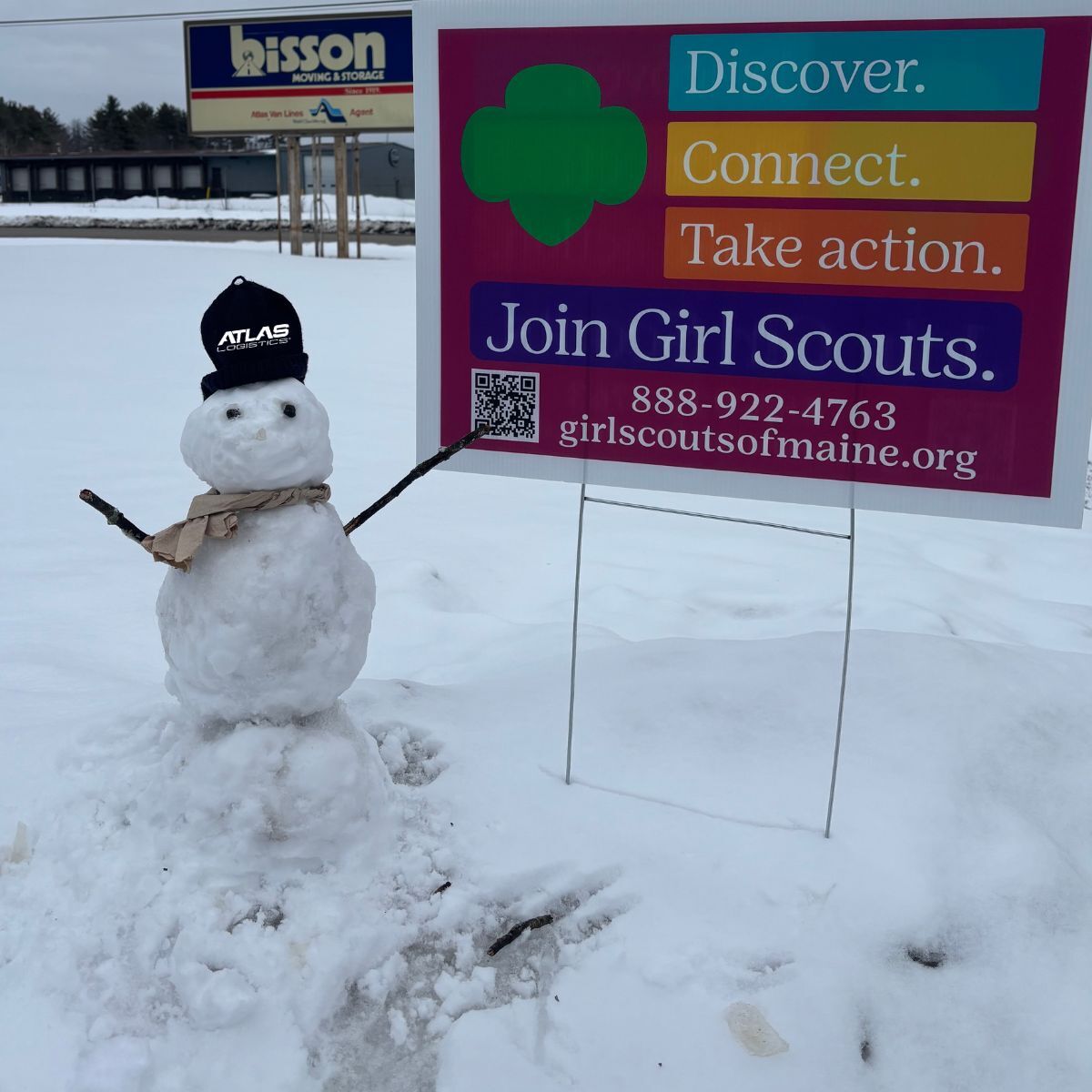 We were on site with Girl Scouts in Maine last week and we made a snowman teammate in the process. ⛄️❄️

Proud to support young leaders! #GirlScouts #Atlaslogistics #Maine