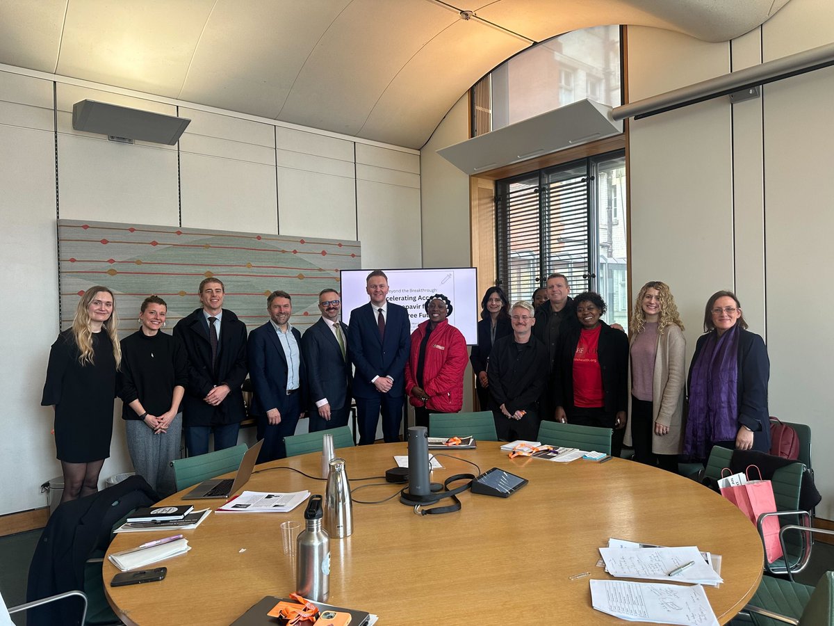 STOPAIDS tweet media