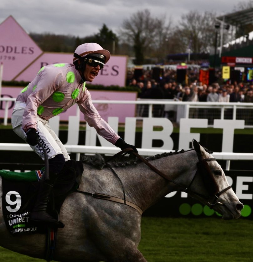 UnderOrdersPhotography tweet media