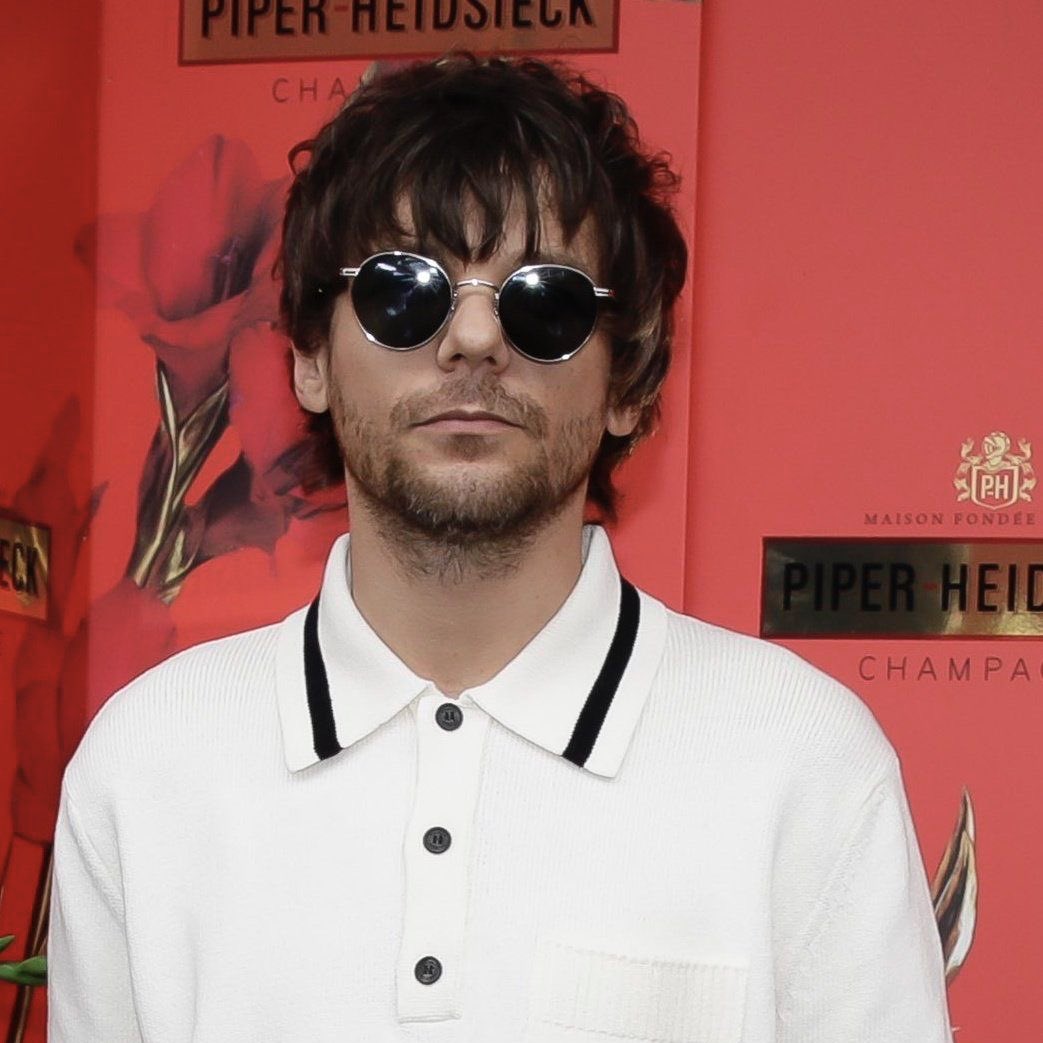 beard louis bot 🎞️ tweet media