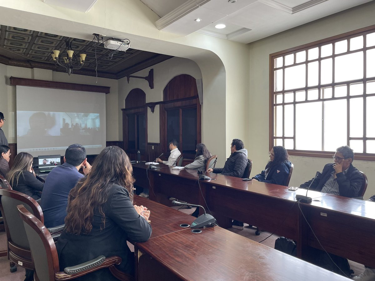 RiesgosCuenca's tweet photo. La GIZ socializó el informe del Análisis de riesgo climático por inundaciones en la cuenca del río Tarqui

Información técnica clave para fortalecer la gestión del riesgo y la planificación territorial frente al cambio climático. 🌎 @czamoramatute @MunicipioCuenca @CuencaGlobal https://t.co/1DHHebYqiA