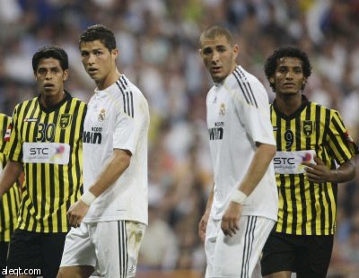 محور العظماء tweet media