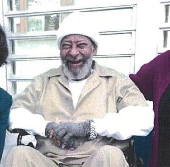 Alabama Gov. Kay Ivey has commuted the death sentence of Charles “Sonny” Burton to life imprisonment

The 75-year-old was set to be executed, even though he was not in the building when the victim was killed apnews.com/article/charle…