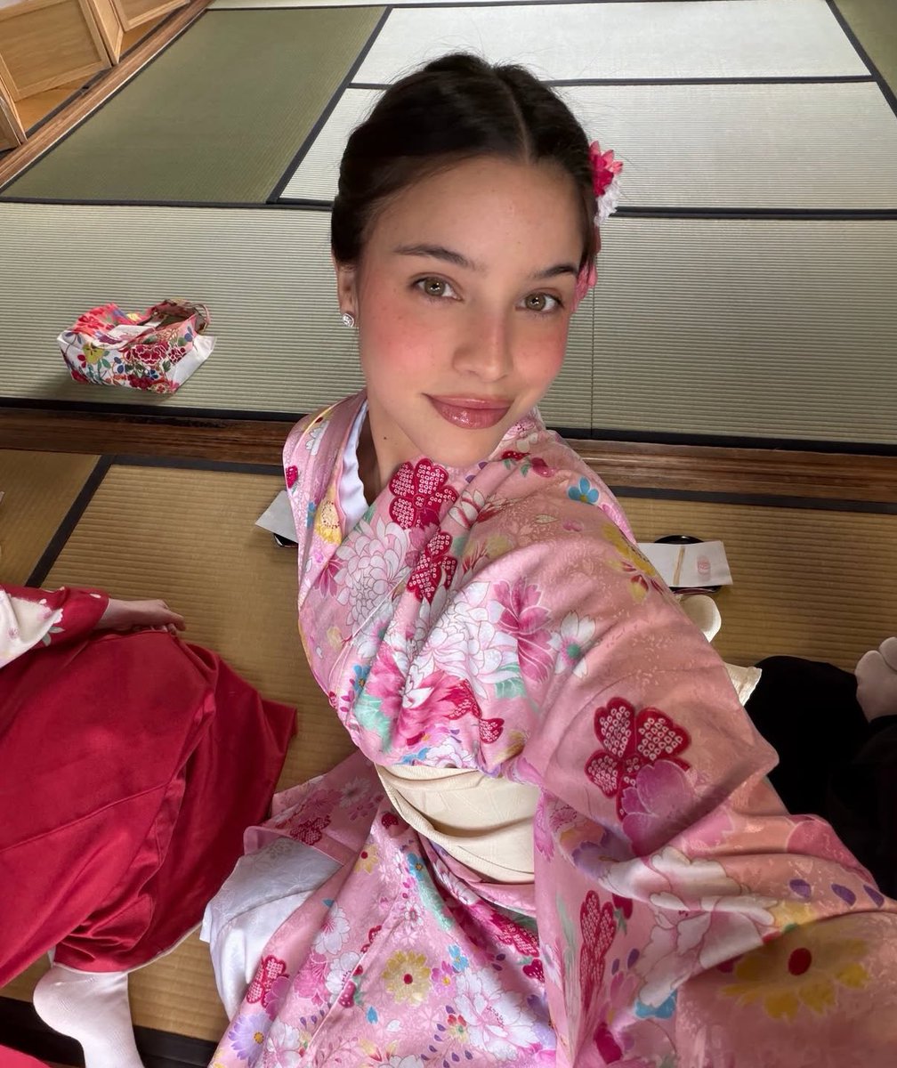 Emilia Mernes Updates tweet media