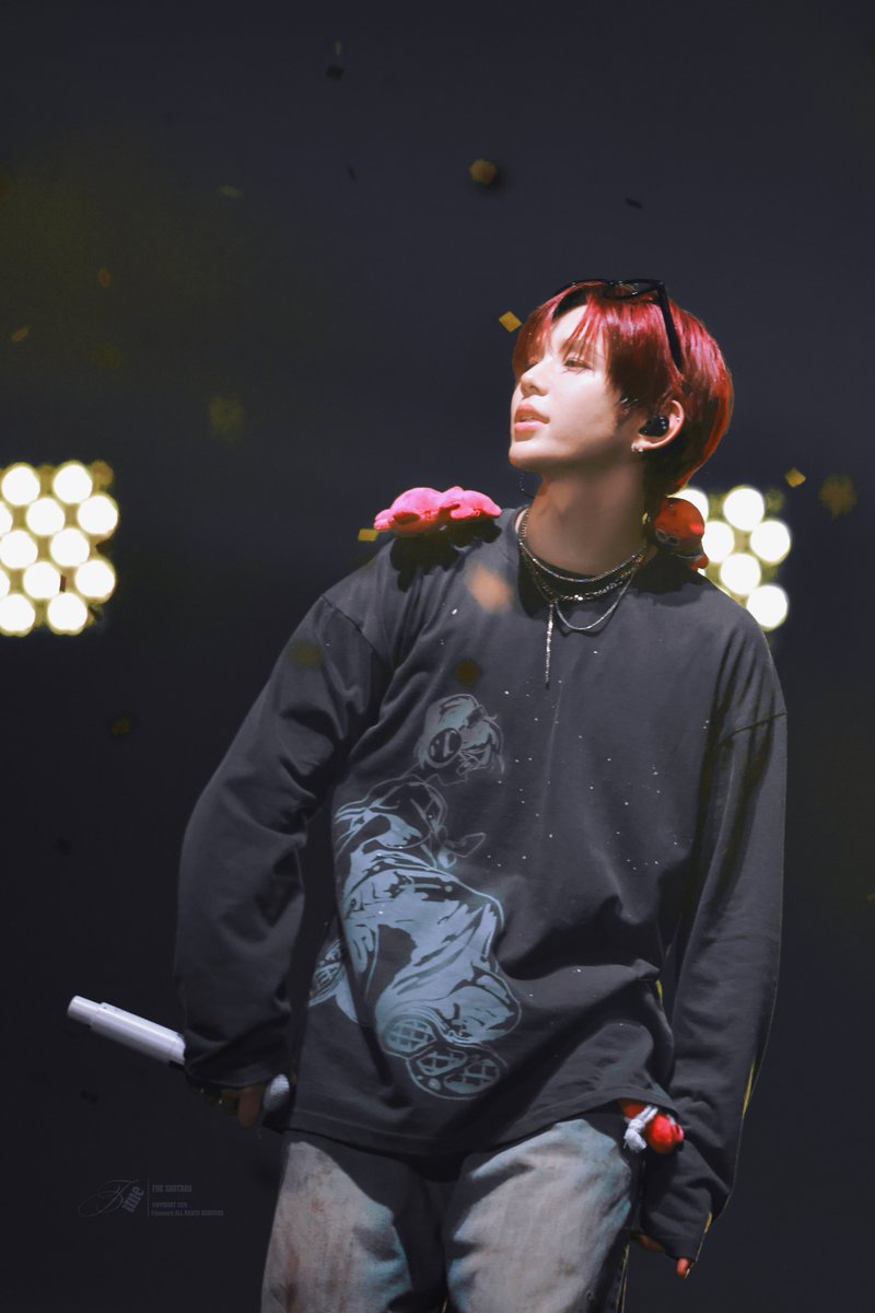 ᴊᴜɴᴇ. tweet media