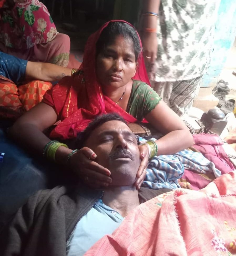 मा० मुख्यमंत्री 
<a href="/myogiadityanath/">Yogi Adityanath</a> जी 🙏🏻 
आज 10-3-26 को एक और शिक्षामित्र मृत्यु का शिकार हो गया 😭 😭 
श्री लक्ष्मण~कंपोजिट विद्यालय> बांक -भवानीपुर ~का रात्रि लगभग 1 बजे देहांत हो गया है 😭😭
<a href="/BJP4India/">BJP</a> 
<a href="/BJP4UP/">BJP Uttar Pradesh</a> 
<a href="/thisissanjubjp/">Sandeep Singh</a> 
<a href="/swatantrabjp/">Swatantra Dev Singh</a> 
<a href="/grok/">Grok</a>