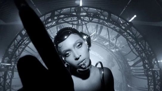 faith ♡‧₊˚ tweet media