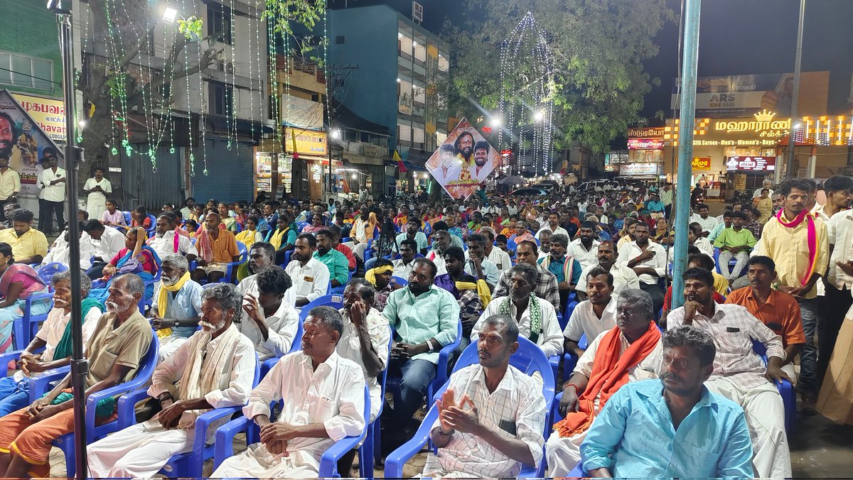 KKSelvakumaroff's tweet photo. இன்றைய தினம் 10.03.2026, செவ்வாய்க்கிழமை -  தமிழர் தேசம் கட்சி நடத்திய முத்தரையர்களின் அரசியல் அதிகார மீட்பு மாநாட்டின் தீர்மான விளக்க பொதுக்கூட்டம், ஒருங்கிணைந்த. சிவகங்கை மாவட்டம் சார்பாக , சிவகங்கையில் சிறப்பாக நடந்து முடிந்தது.

இந்த பொதுக்கூட்டத்திற்கு தலைமையேற்று எழுச்சியுரையாற்றினேன்! 

இந்நிகழ்வில், மாண்புமிகு கூட்டுறவுத்துறை அமைச்சர் திரு.கே.ஆர்.பெரியகருப்பன் அவர்கள் சிறப்பு அழைப்பாளராக கலந்துகொண்டு சிறப்புரையாற்றினார்.

இந்நிகழ்வை  ஏற்பாடு செய்த தமிழர் தேசம் கட்சி மற்றும் வீரமுத்தரையர் முன்னேற்ற சங்கத்தின் சிவகங்கை மாவட்ட நிர்வாகிகளுக்கும், கலந்து கொண்டு சிறப்பித்த தாய்மார்களுக்கும், பெரியோர்களுக்கும், இளைஞர்களுக்கும் எனது மனமார்ந்த நன்றிகளை தெரிவித்துக் கொள்கிறேன்!