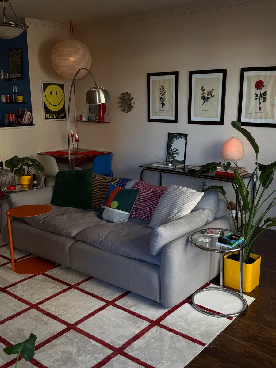 Spacesthetic tweet media