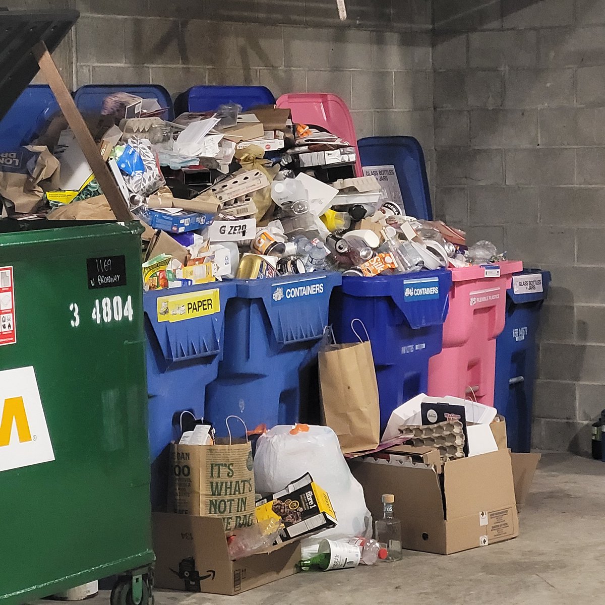 Stanley Q Woodvine tweet media