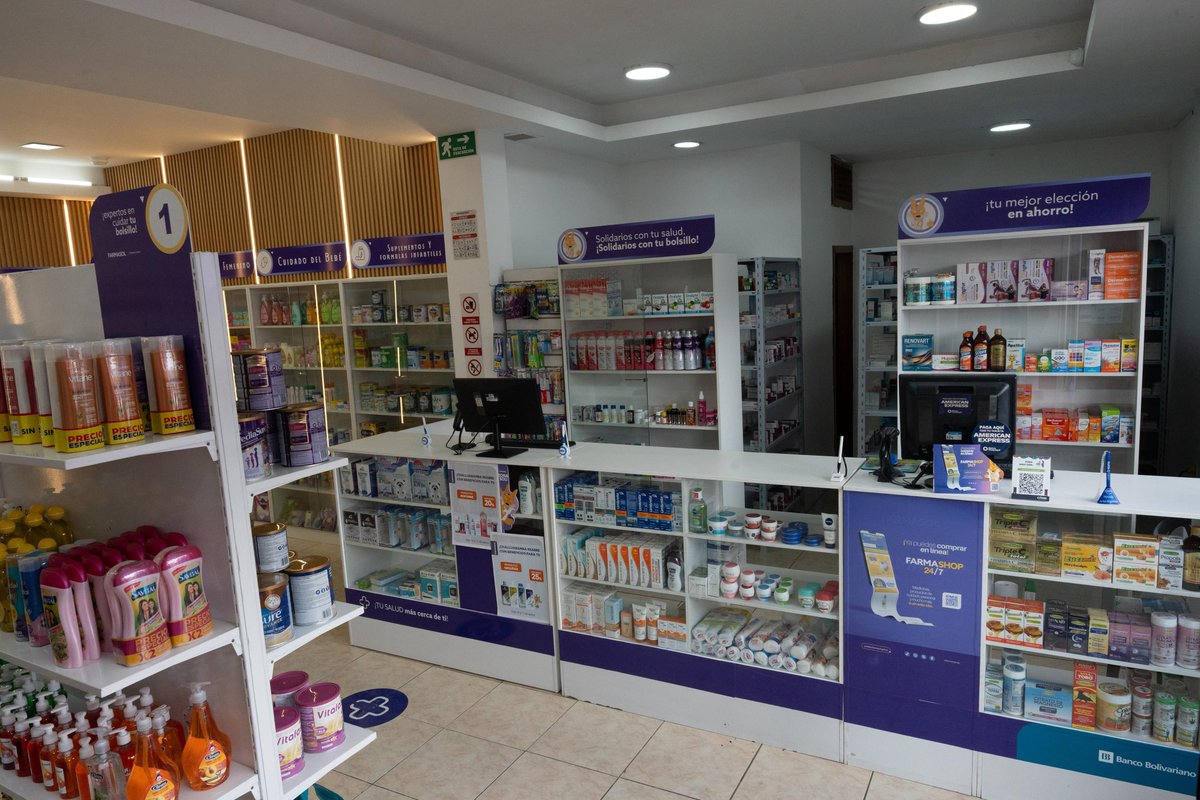 czamoramatute's tweet photo. 🤔💊 ¿Un @FarmasolEp con #autoservicio? Sí, ya existe en #Chaullabamba, ¡échale un ojito!
Escoges tu producto de forma práctica y rápida, porque cuando la salud llega cerca de casa, #SeSiente la #salud con precios solidarios.
📍Y pronto, este mismo modelo en Farmasol Don Bosco y 27 de Febrero.
👀Date una vuelta en la Calle Challuabamba, sector El Triángulo y cuéntanos tu experiencia con #AmorPorCuenca ❤️💛