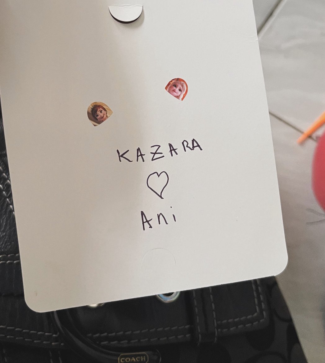 zara 😶‍🌫️ tweet media