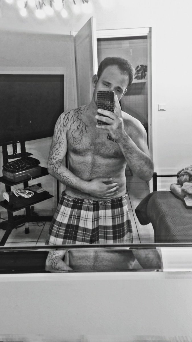 Zelephe🌐6k🌈 tweet media