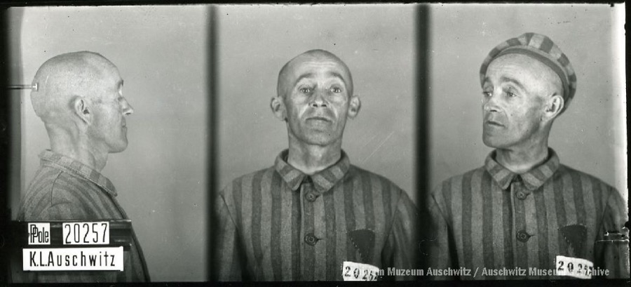 My name is Józef Gromadka🇵🇱 from the village of Rokitno Szlacheckie, born on March 1️⃣0️⃣, 1899.
I was murdered by #Germans in their #Death camp #Auschwitz on April 2, 1942 at the age of4️⃣3️⃣ only because I was a #Pole.
I survived2️⃣1️⃣9️⃣days.
Please,#NeverForget me! 
#WWII #genocide