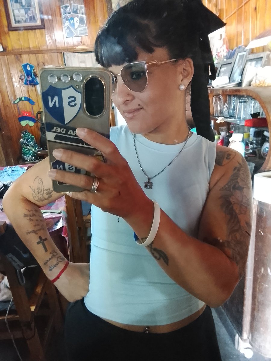 Antoo_SN's tweet photo. Orgullosa de mi xq se qe otros en mi lugar ya se hubieran rendido y yo aca sigo, un poco cansada si, pero echándole ganas ✨ https://t.co/WD5Eo5IVco