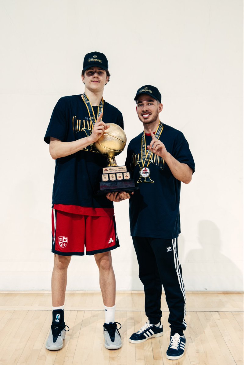 Steve Houston tweet media