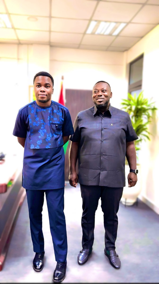 Albert Nat HYDE ™ tweet media