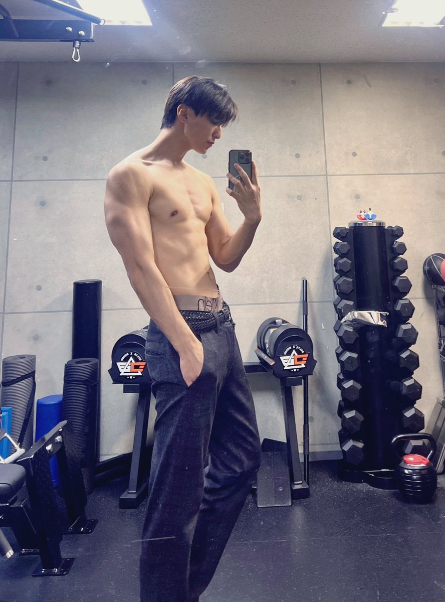 TAKA tweet media