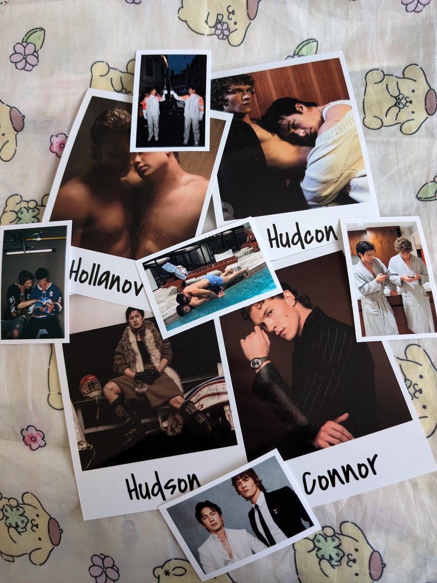 **FREE/WORLDWIDE** 
Flash giveaway! Helping me get space back...
Interact with this post in some capacity😘
4 Polaroid Cards/5 small photos  
Closes in 24 hours 16:30GMT 11/3
