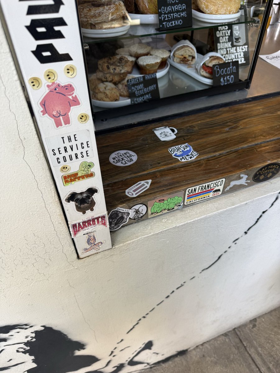 ri ✐ ch tweet media