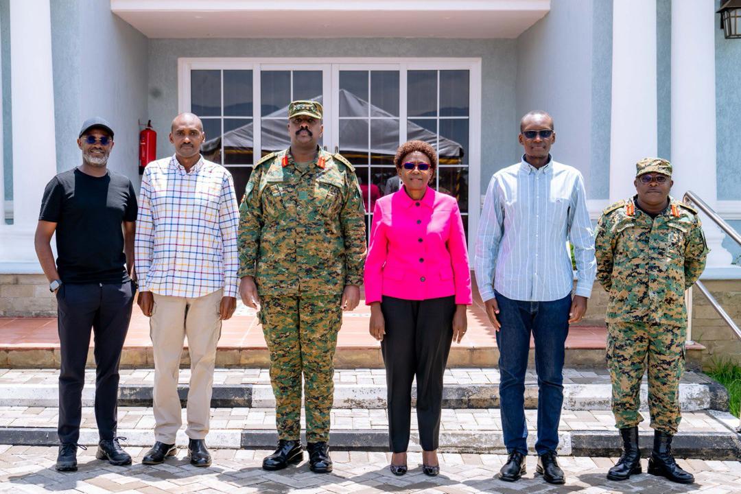 Region - M🌒 tweet media