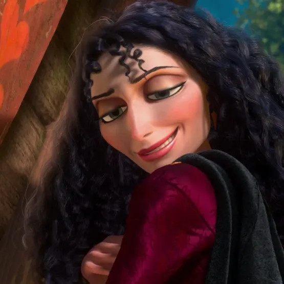 🚨 AGORA É OFICIAL! Kathryn Hahn será Mãe Gothel no live-action de "Enrolados".