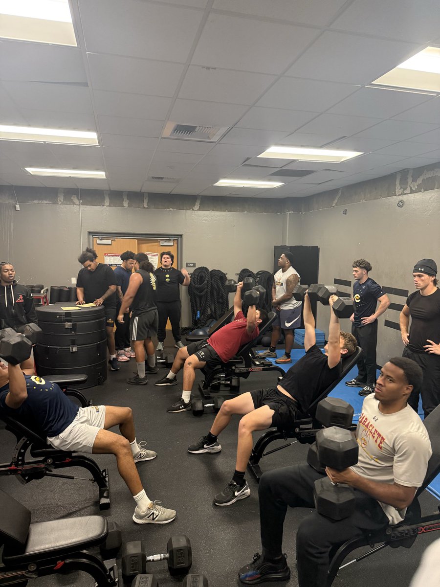 Cougars Football tweet media