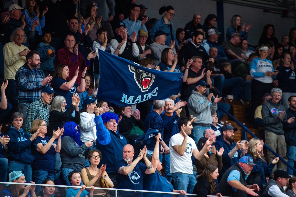 BlackBearsWBB's tweet photo. Special, special place 💙

Thanks, #BlackBearNation https://t.co/MZnZARubvT