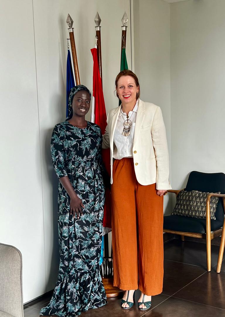 Ambassade du Luxembourg à Dakar🇱🇺🇸🇳 tweet media