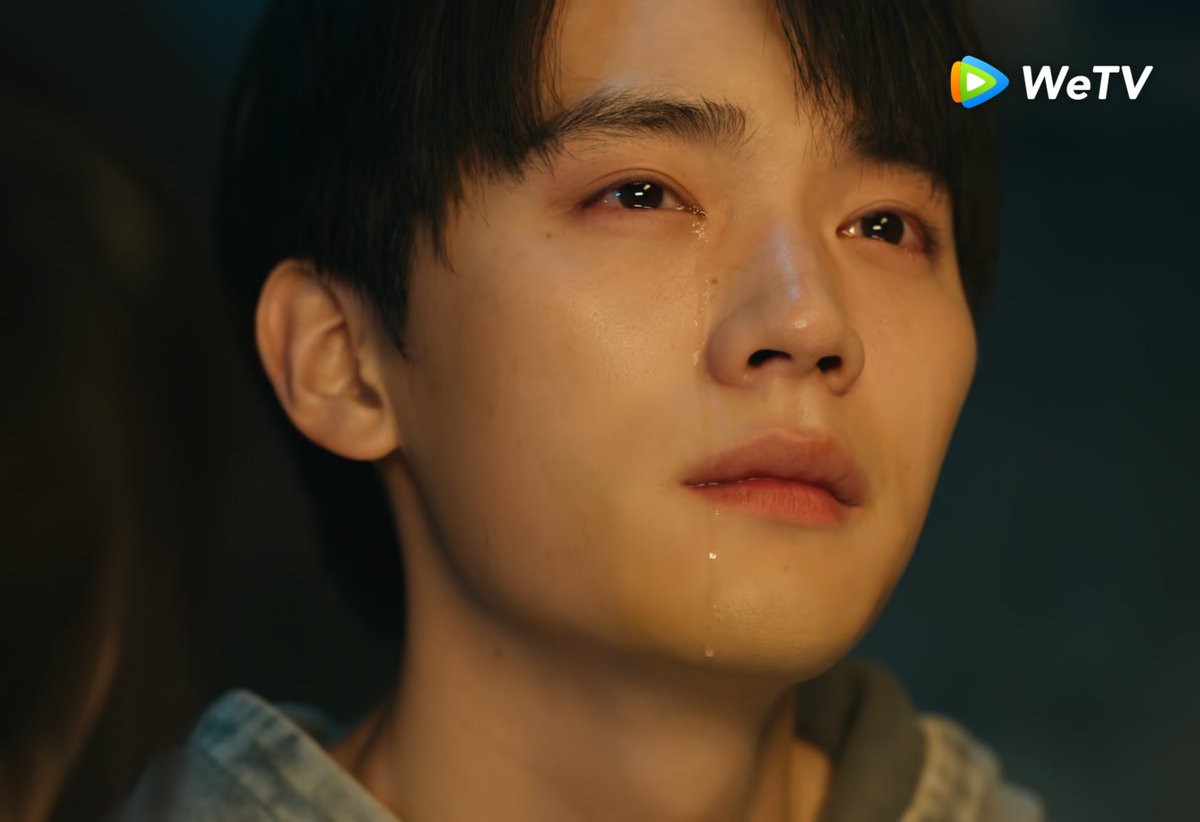 vvookieee's tweet photo. 잃을 게 없어서 두려울 것도 없었는데
소중한 것들이 많아져서 두려운 게 많아진 탕위신때문에 눈물나옴 https://t.co/ZZb7GRk5Wa