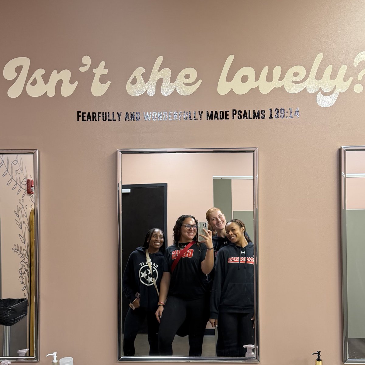 Austin Peay Softball tweet media