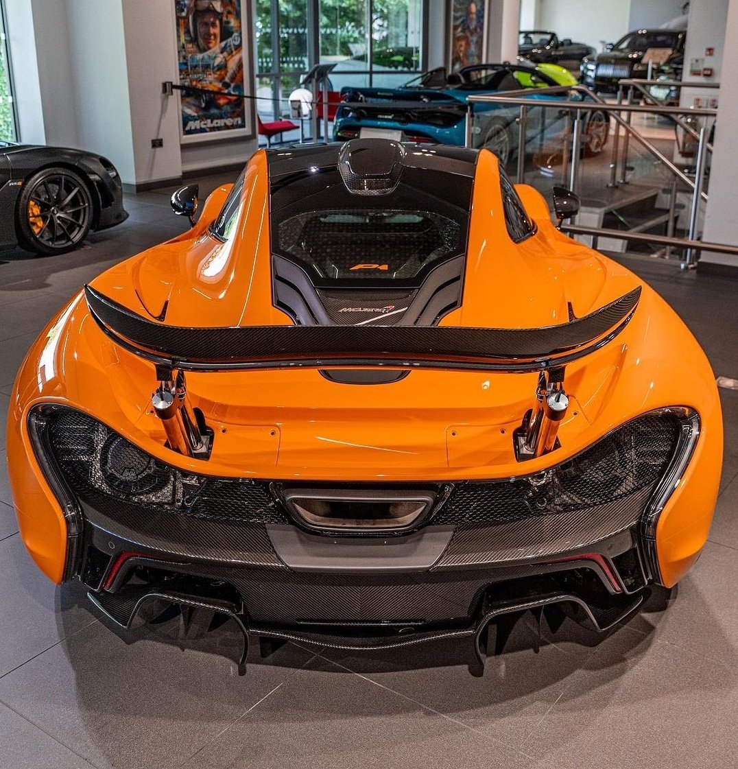 WorldWideCarsTM's tweet photo. McLaren P1 https://t.co/Vfz7DXvYRn