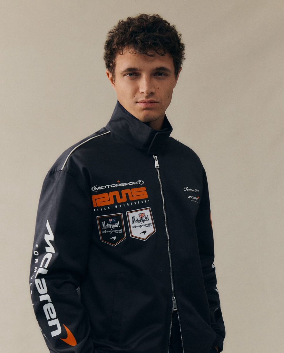 NorrisFiles's tweet photo. 📸 | Nuevas fotos de Lando para el photoshoot de Reiss x McLaren! https://t.co/FAiJo3qr9e
