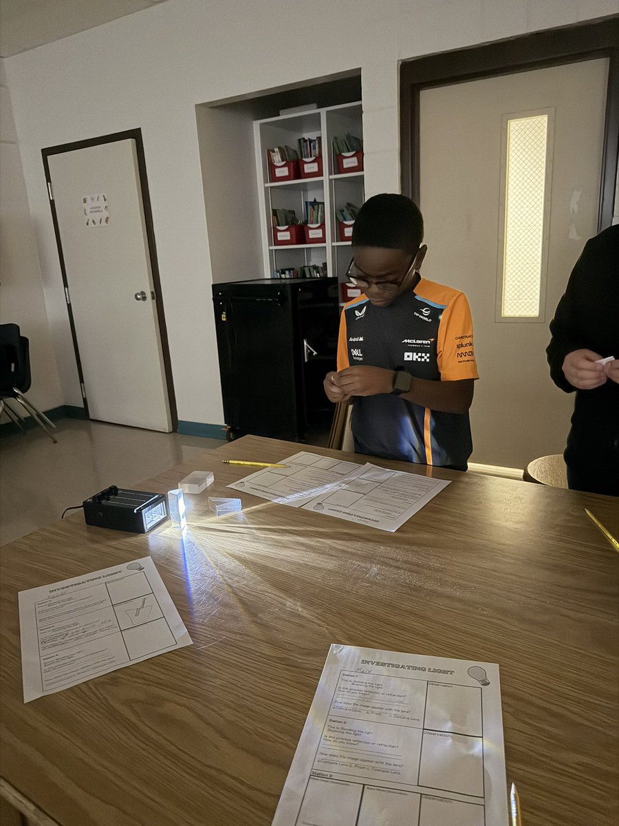 Ariadna Perez tweet media