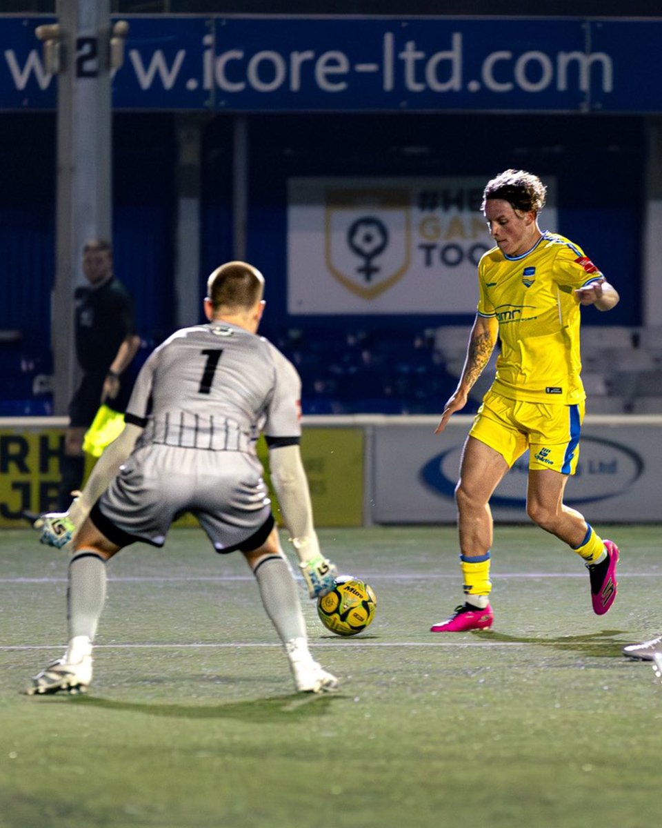 Colchester United FC tweet media