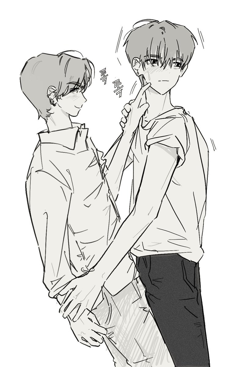 아님.. tweet media