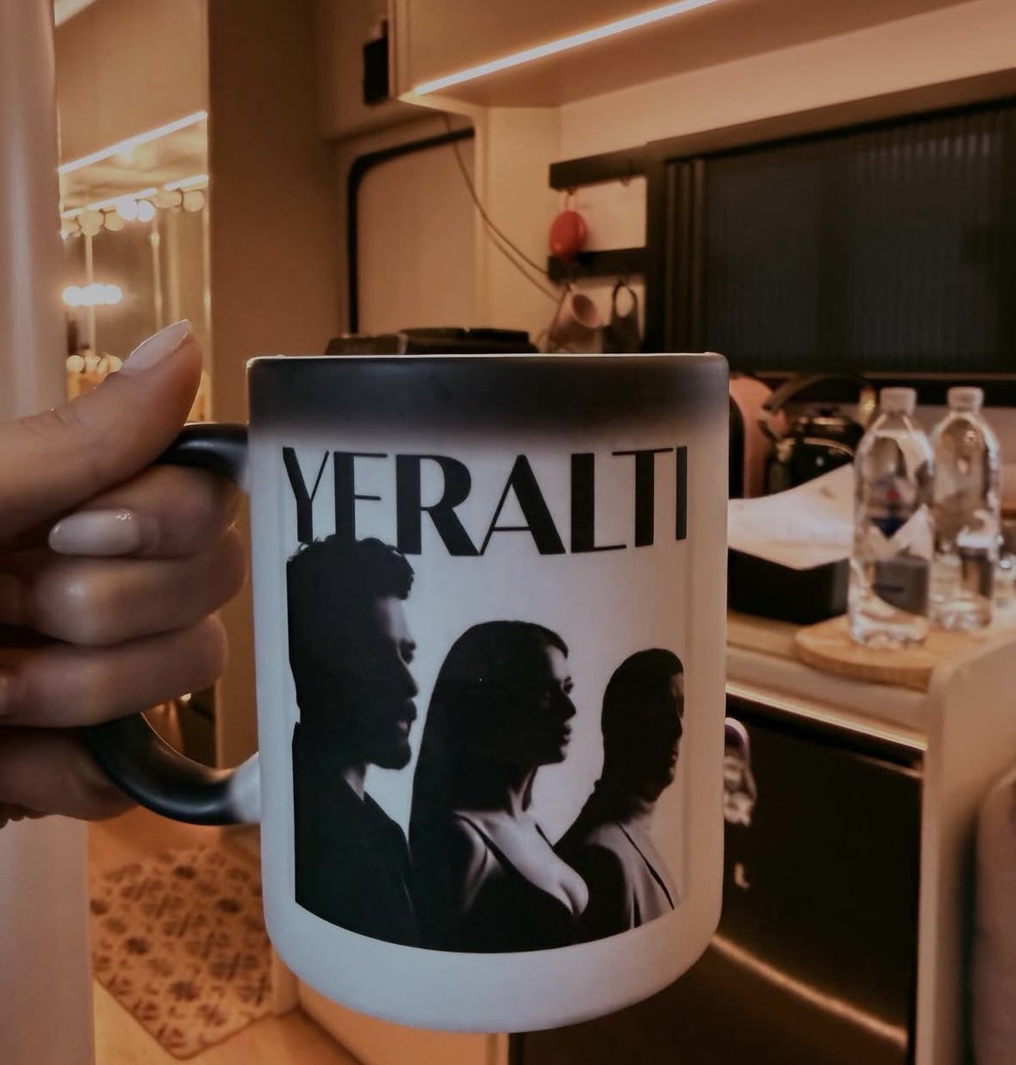 iampuissance's tweet image. Ülkü ve Devo bebekleri💞
_6 Kupamız🥹
Kırmızılım❤️‍🔥
Mambolina 🖤

#DevrimÖzkan #Yeraltı #Ceylan