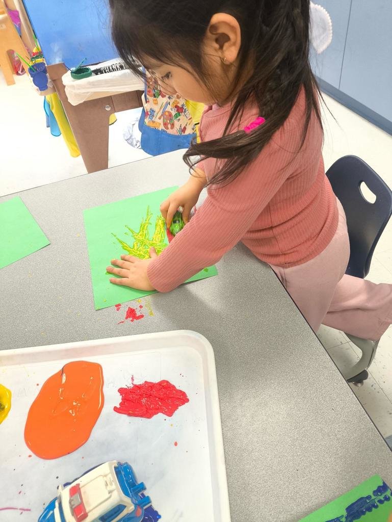 WashingtonD50's tweet photo. Ms. Ruiz' class expanded upon their wheel study and used toy cars to paint their very own master pieces. 🚗🎨🫟 #Wheels #TheWashingtonWay https://t.co/pv74yenx9W