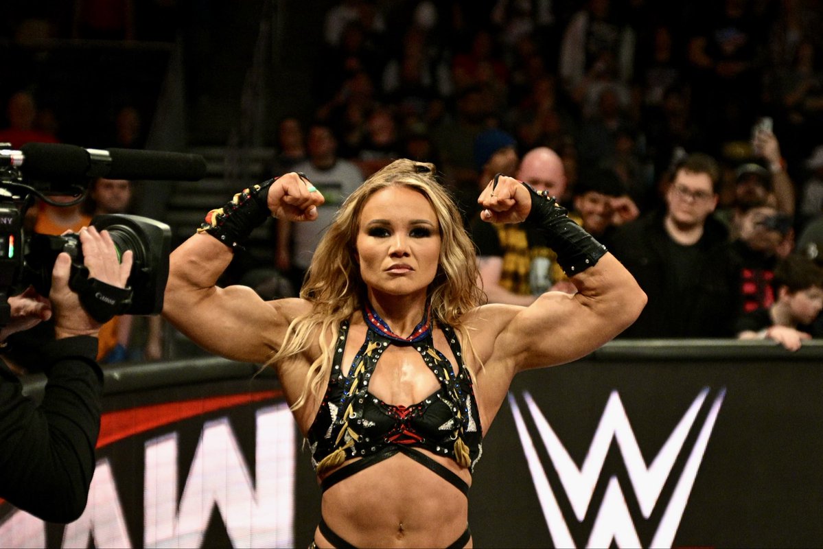 ProWFinesse's tweet image. Ivy Nile is such an underrated wrestler.

She should be tearing it up on her own. Get her away from American Made.