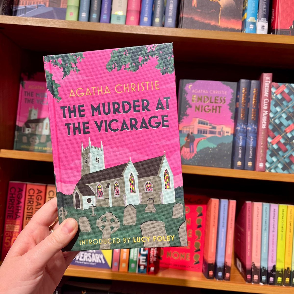 Agatha Christie tweet media